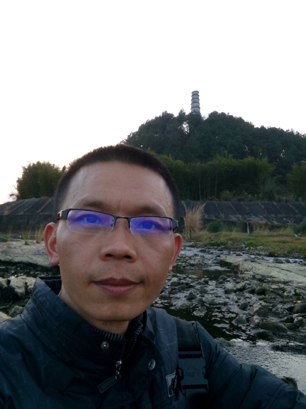jame的第三张照片--韶关中老年相亲网