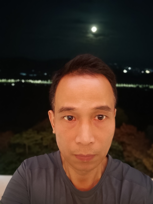 辉哥的第一张照片--韶关中老年相亲网
